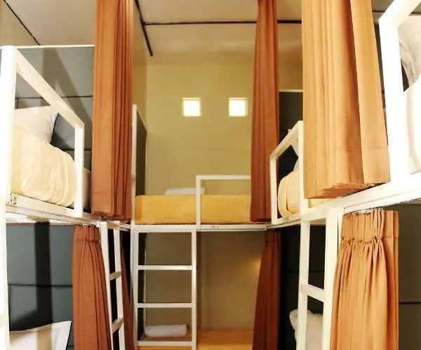 Hostal Ala *